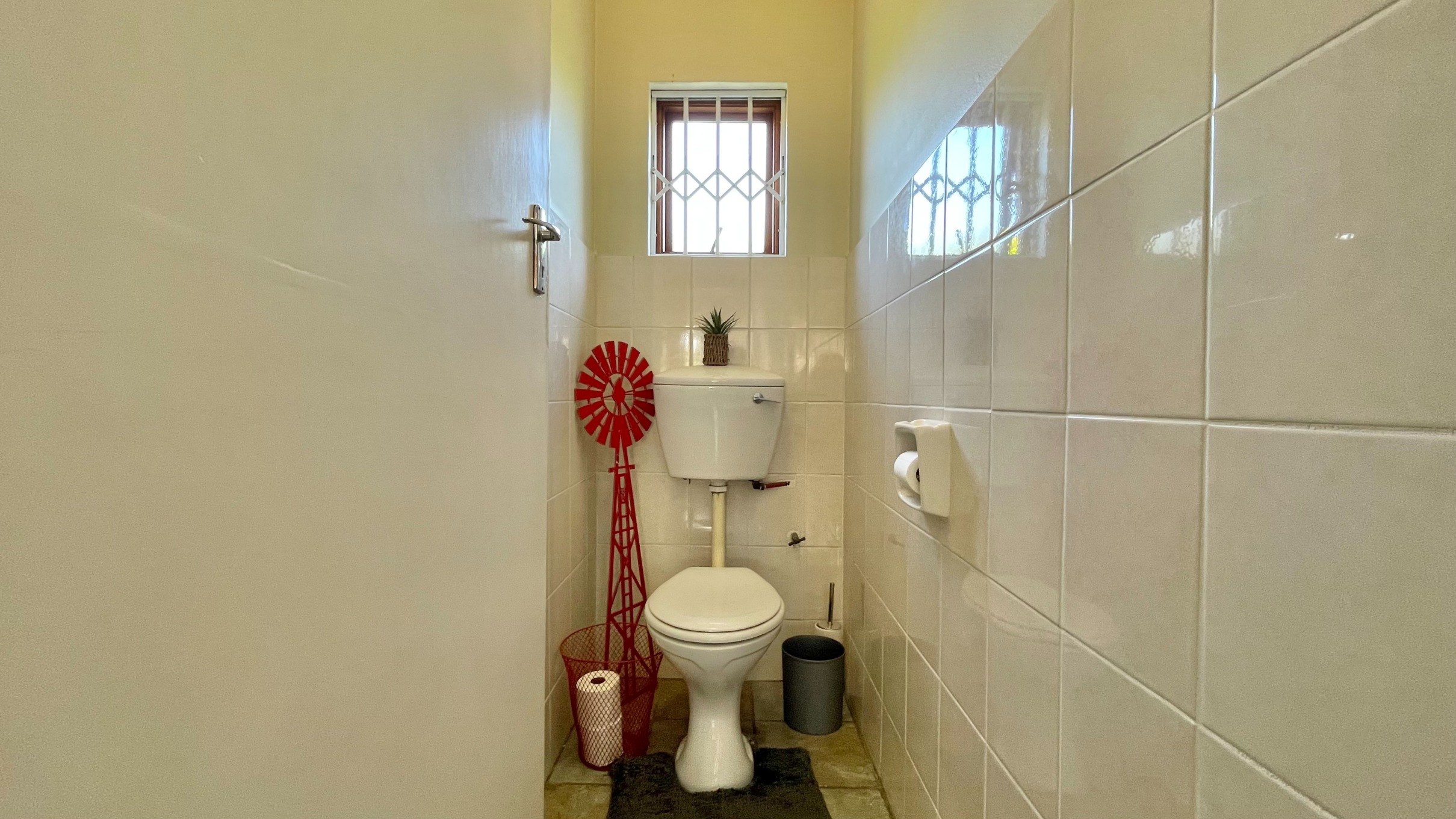 4 Bedroom Property for Sale in Roundhay Western Cape